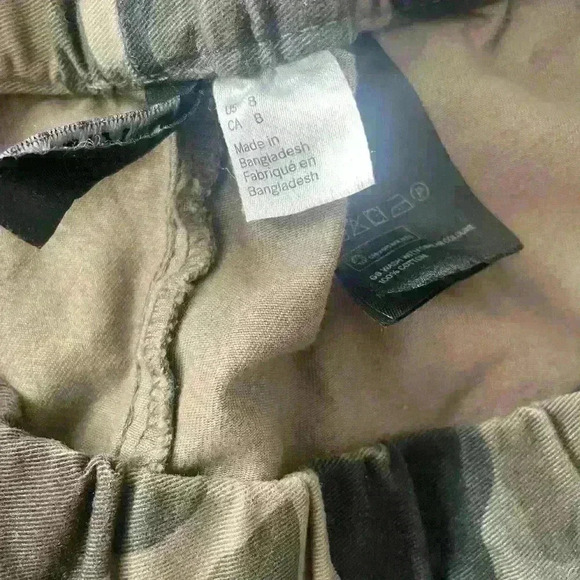 Divided sexy party casual cargo pants in excellent  condition size 8 - Picture 6 of 6